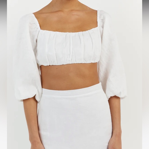 DISSH White Puff Sleeve Linen Crop Top - Picture 2 of 14